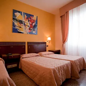 La Pace Hotel Pise